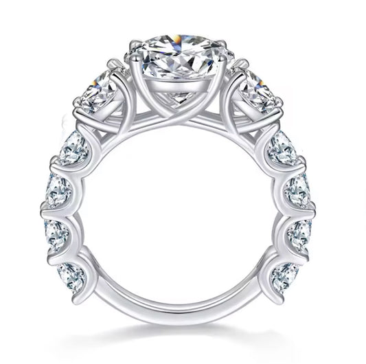Lunar Atelier “Eterna” 8-Carat Moissanite Statement Ring